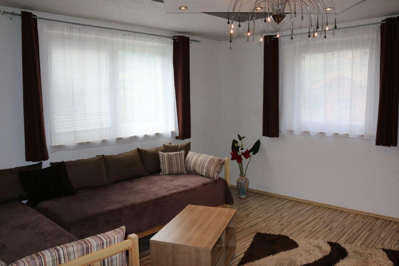 Apartamento Zur Alpenruhe Seeboden Exterior foto